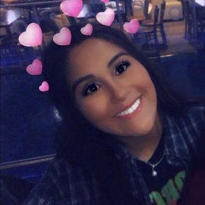 Meet your Posher, Zoe